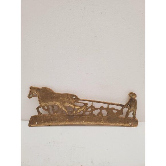 Vintage Brass Wall Key Holder Rack with five (5) Hooks | Mid Century Modern | - Picture 5 of 10